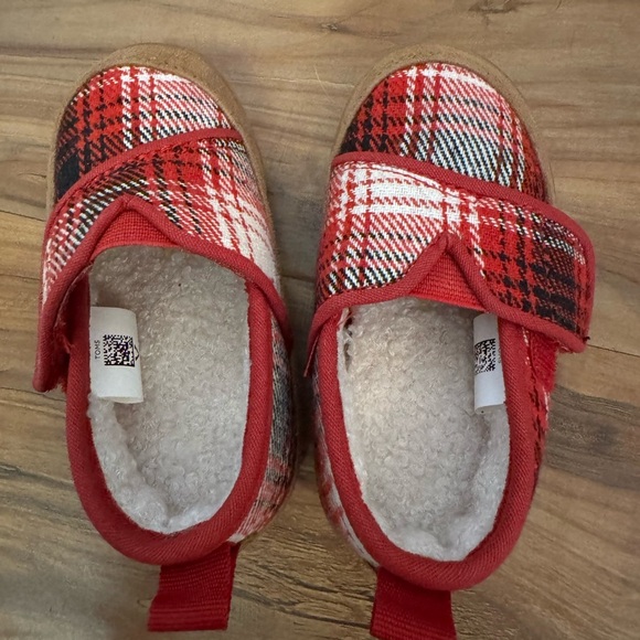 Toms Tiny Toms Red Plaid Inca Slip On Toddler Kids Shoes Sz 6c Sherpa Christmas - Picture 4 of 8